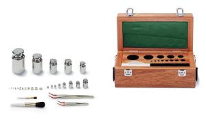 Calibration weight sets in wooden boxes, OIML class F2